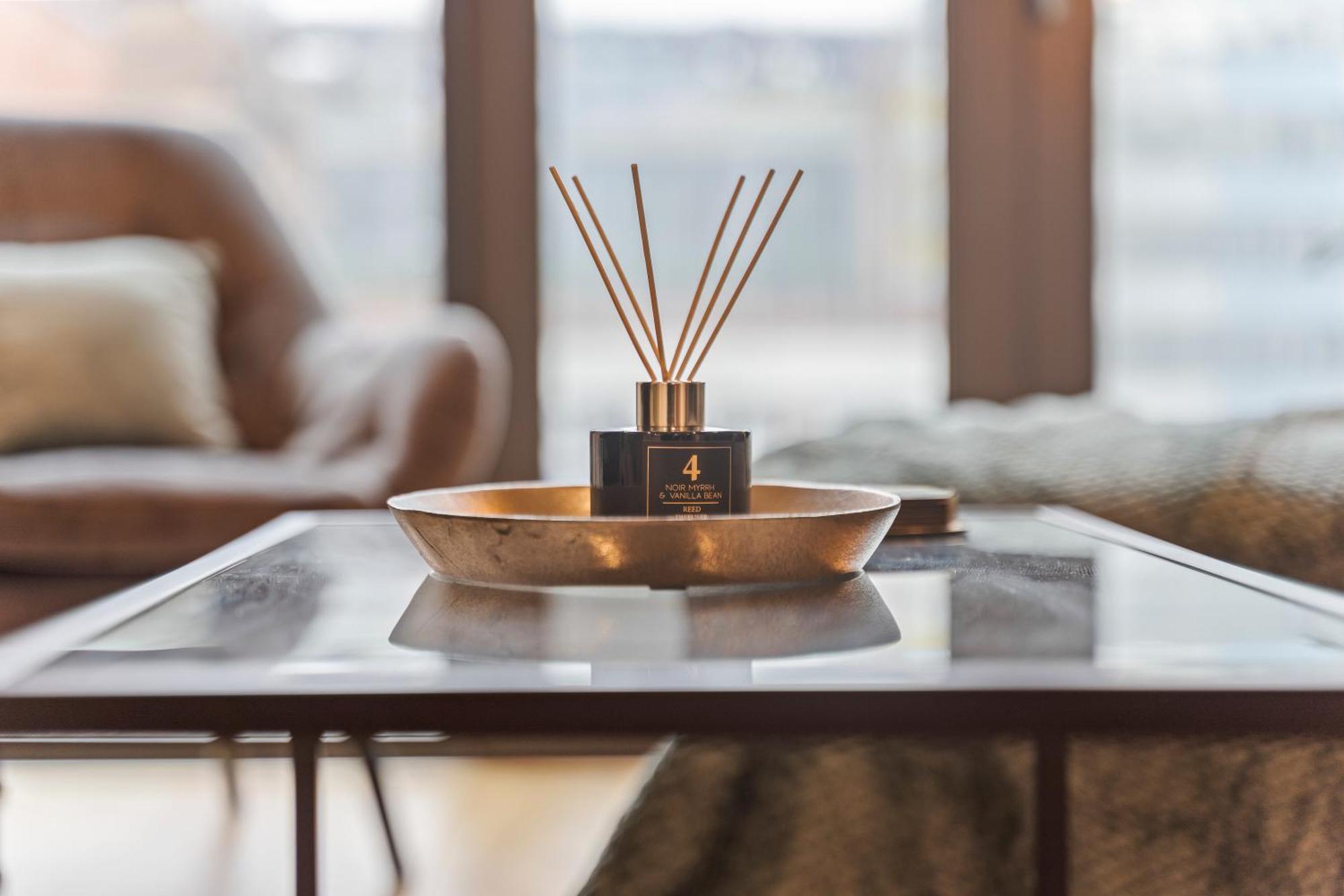 Shanti Suite - 2Bed 2Bath City Centre - Wifi - Netflix- Parking- Modern- Perfect For Family, Contractors, Leisure, Business By Shanti Nights Birmingham Kültér fotó