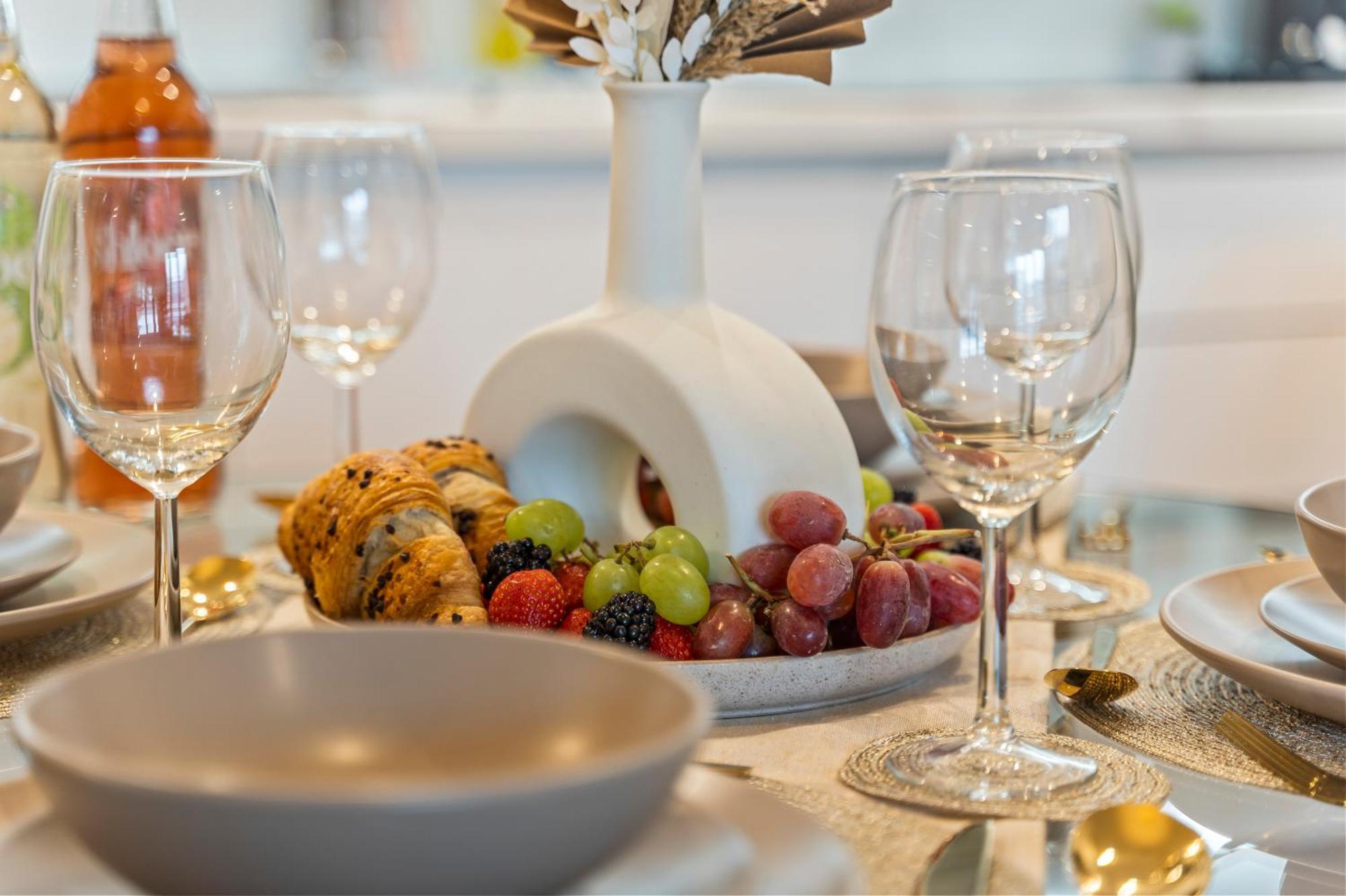 Shanti Suite - 2Bed 2Bath City Centre - Wifi - Netflix- Parking- Modern- Perfect For Family, Contractors, Leisure, Business By Shanti Nights Birmingham Kültér fotó